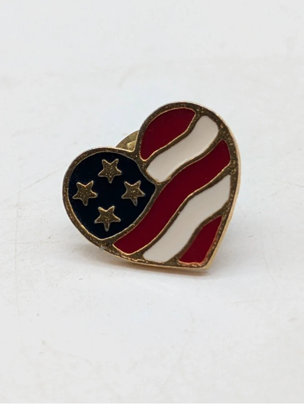 Vintage 2001 Avon American Flag Heart Lapel Pin